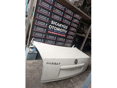 Volkswagen Passat 1998 b5 bagaj kapağı beyaz Volkswagen Passat 1998 b5 bagaj kapağı beyaz